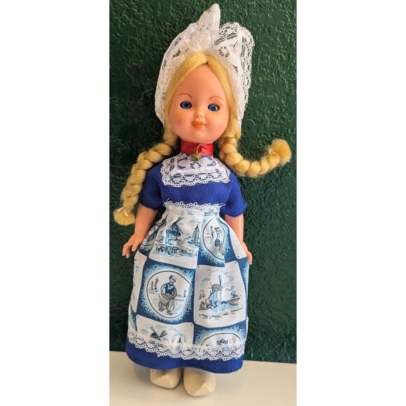 Vintage collectible Doll figurine from Denmark - with eyes that open and close - Picture 1 of 4